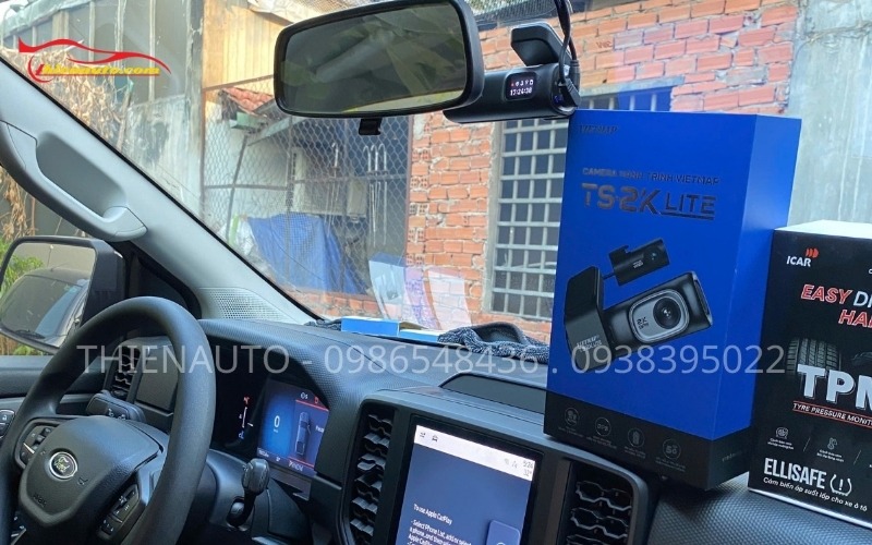 Tổng hợp phụ kiện xe bán tải Ford Ranger cần thiết giá tốt Phụ kiện xe bán tải Ford Ranger ưu tiên lắp: camera hành trình và cảm biến áp suất lốp