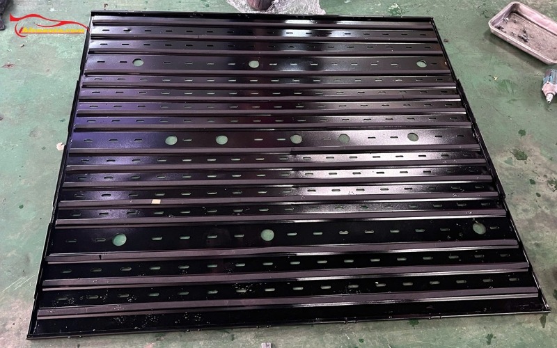 Tấm bảo vệ pin VinFast VF MPV 7 Tấm bảo vệ pin VinFast VF MPV 7 mẫu 1