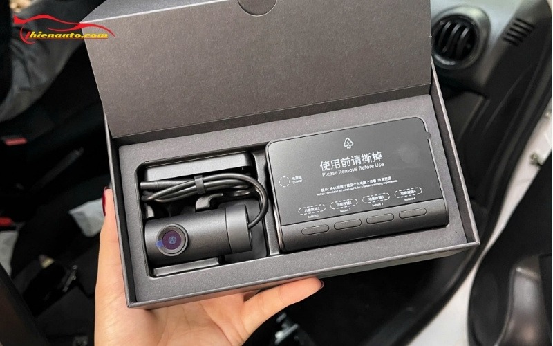 Camera hành trình 70mai A810 Cho Mitsubishi Attrage