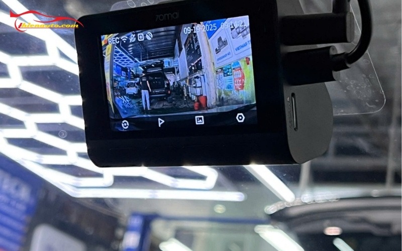 Camera hành trình Mitsubishi Attrage chính hãng tại Thiện Auto