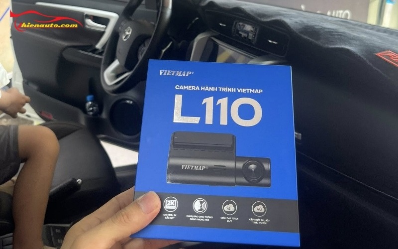 Camera hành trình Toyota Fortuner chính hãng tại Thiện Auto