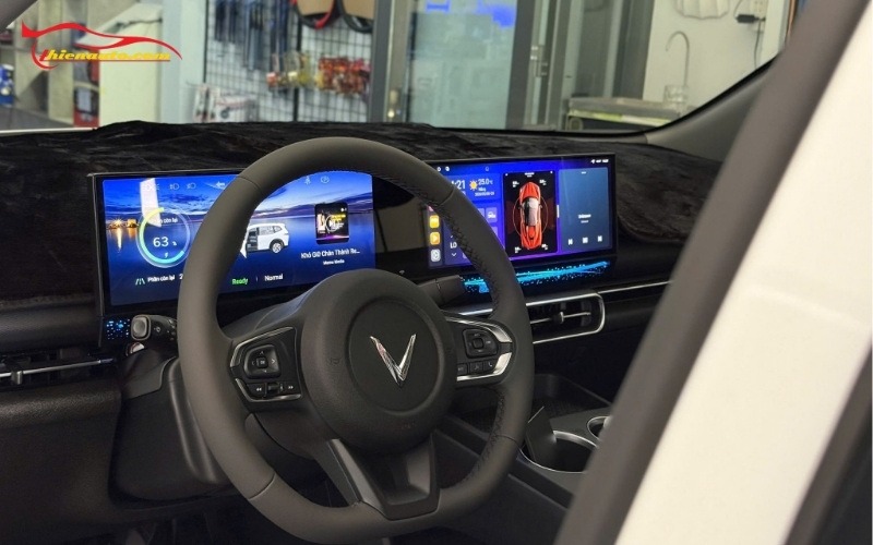Màn hình dài Vinfast VF MPV 7 liền khối nâng tầm trải nghiệm khi lái xe