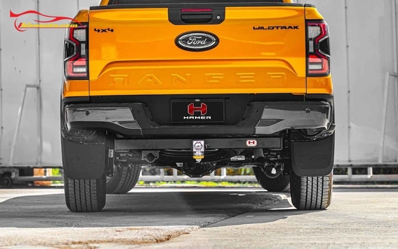 Móc kéo cản sau Ford Ranger giúp tăng độ cứng cáp, hỗ trợ cứu hộ, kéo xe phía sau