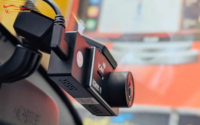 Camera hành trình Toyota Corolla Cross: Camera hành trình Ellicam A620