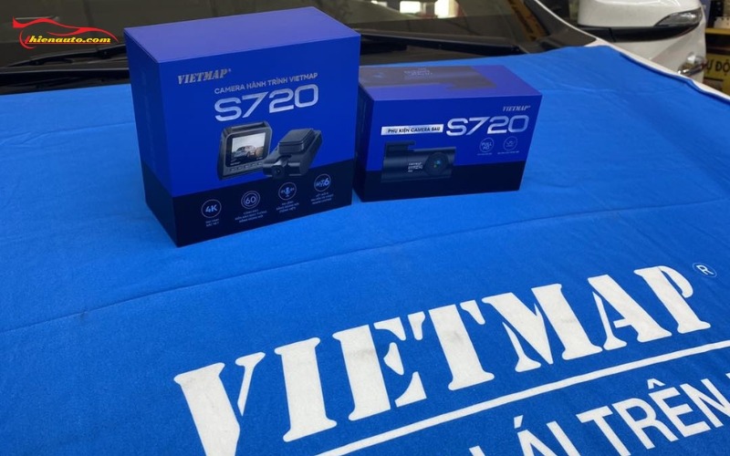 Camera hành trình Toyota Vios Vietmap S720