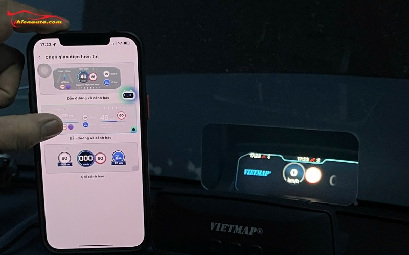 HUD Mitsubishi Destinator Vietmap H50 có hỗ trợ kết nối cổng OBD II
