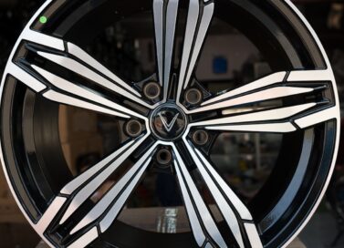 Độ mâm VF MPV 7 nâng tầm diện mạo xe