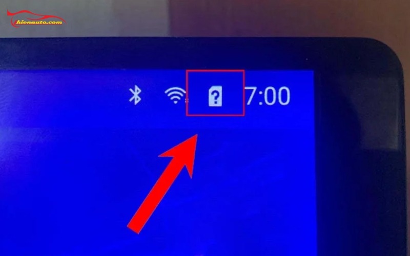 Dấu hiệu màn hình Android ô tô không nhận sim