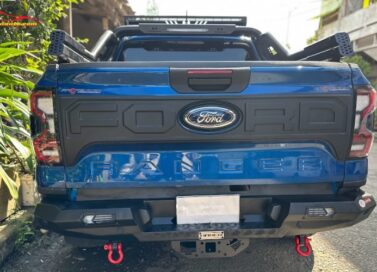 Ốp bửng sau Ford Ranger