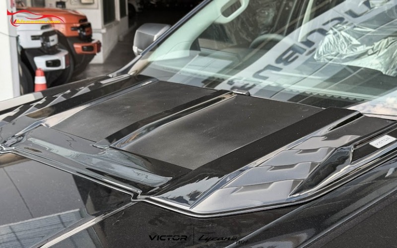 Ốp nắp capo Ford Ranger