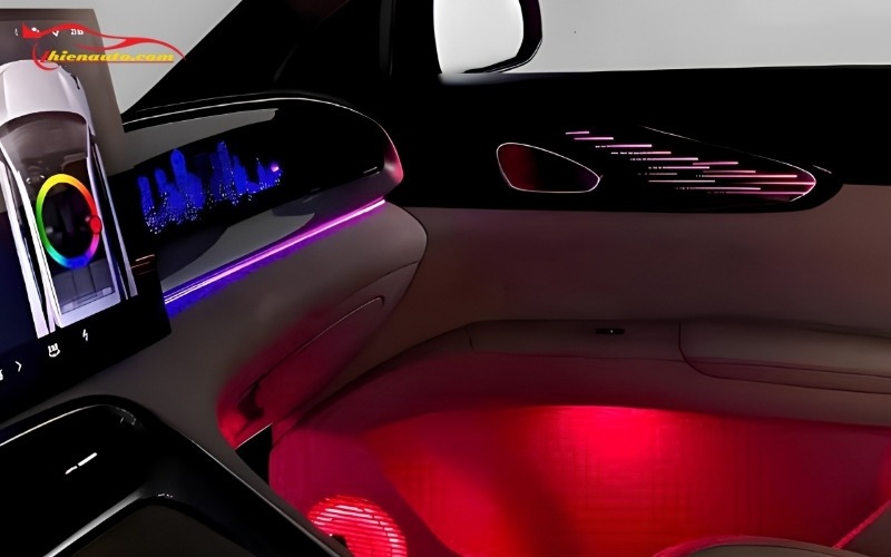Độ đèn LED nội thất Geely EX2 tăng thẩm mỹ khoang cabin
