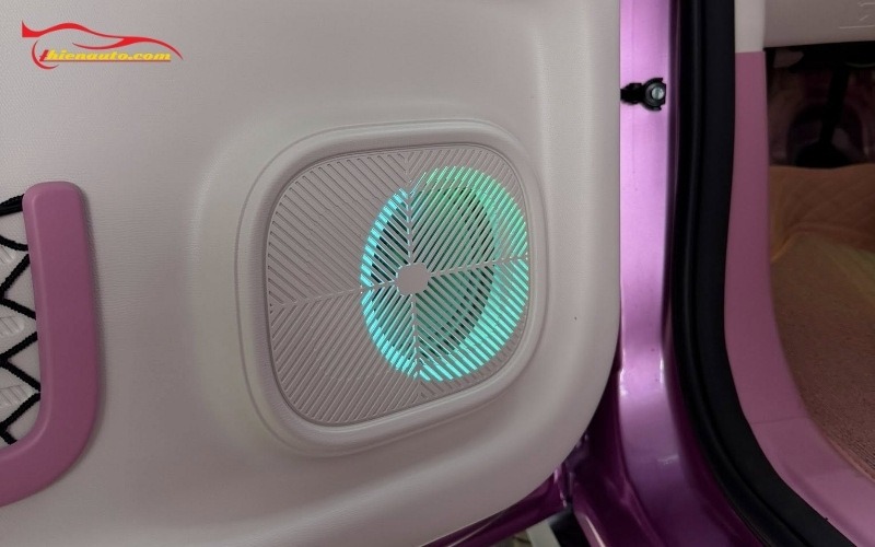 Độ đổi màu nội thất Vinfast Minio Green