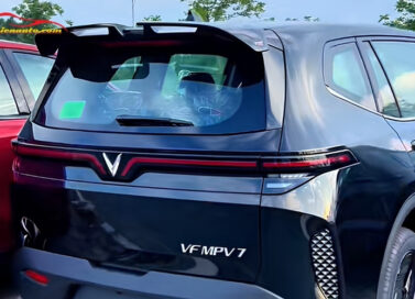 Đuôi gió VF MPV 7 thể thao