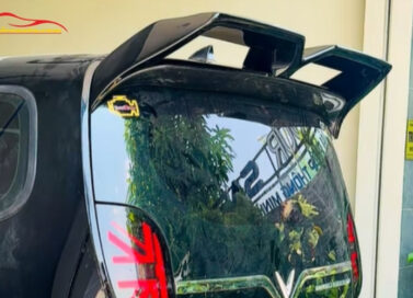 Đuôi gió VinFast Minio Green thể thao