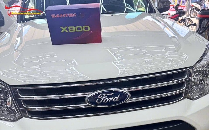 Màn hình Android Ford Everest Santek chính hãng tại Thiện Auto