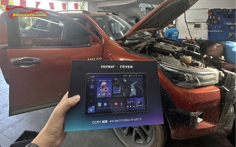Độ màn hình Android Toyota Hilux chính hãng tại Thiện Auto