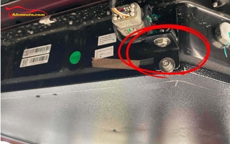 Tấm bảo vệ pin EC Van B-factory lắp đặt không khoan cắt