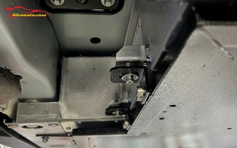 Tấm bảo vệ pin Vinfast VF7 B-factory Tấm bảo vệ pin Vinfast VF7 B-factory giá từ 3.700.000đ
