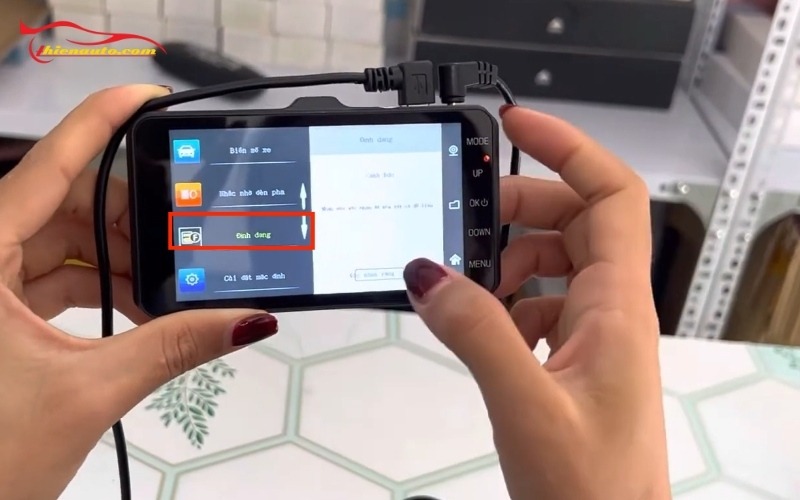 Hướng dẫn cách định dạng thẻ nhớ camera hành trình ô tô dễ hiểu