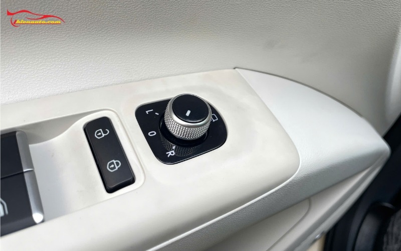 Độ gương điện Geely EX2