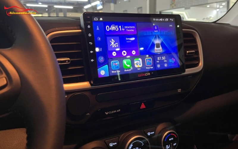 Độ màn hình Hyundai Venue Độ màn hình Android Hyundai Venue: Màn hình Android Winca OLED S300+