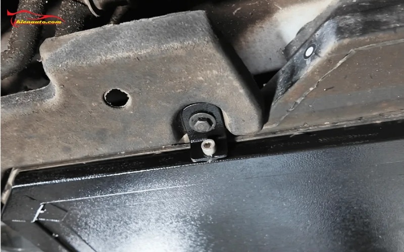 Tấm bảo vệ pin BYD Sealion 6 (SL6) Tấm bảo vệ pin BYD Sealion 6 B-Factory được lắp đặt pát zin xe không khoang đục