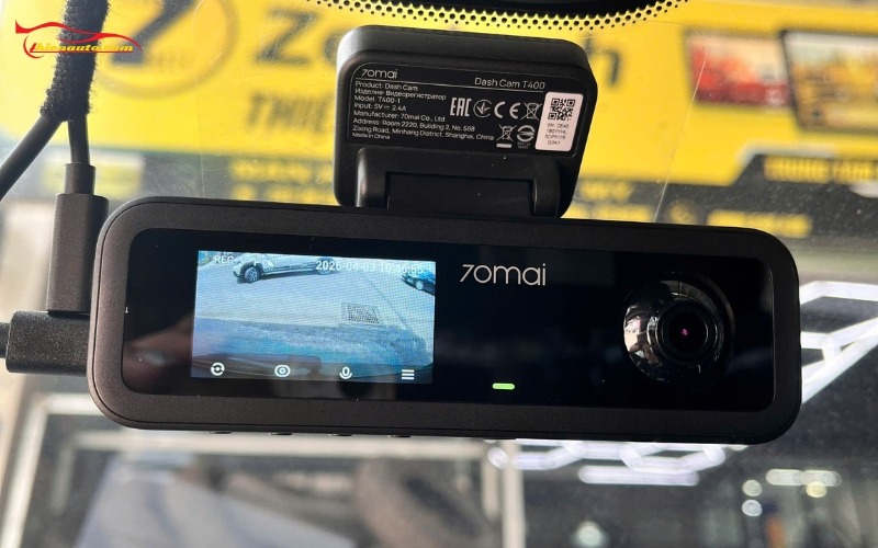 Đánh giá VinFast Limo Green lắp camera hành trình 70mai T400