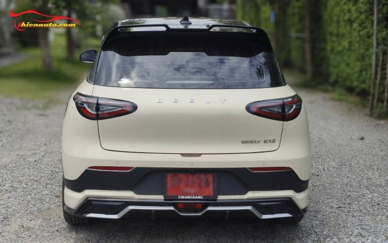 Đuôi gió Geely EX2 Đuôi gió Geely EX2 thể thao, nâng tầm diện mạo xe