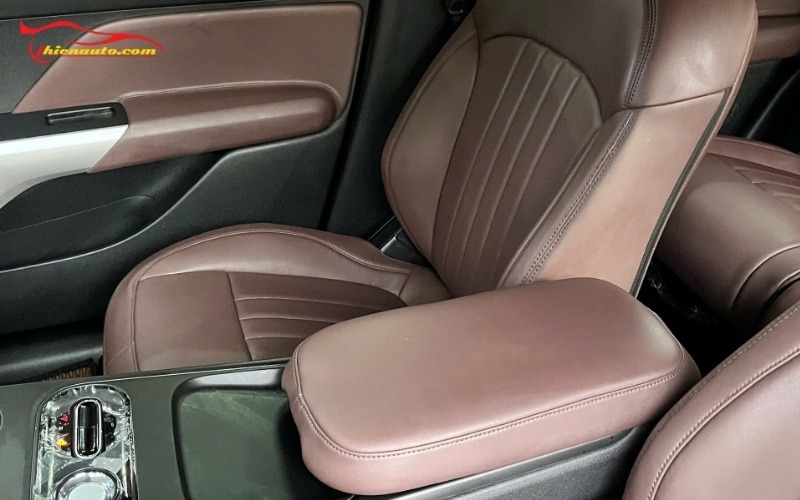 Khuyến mãi tháng 6: Combo đổi màu nội thất da Nappa Vinfast Limo Green chỉ 7.500.000đ
