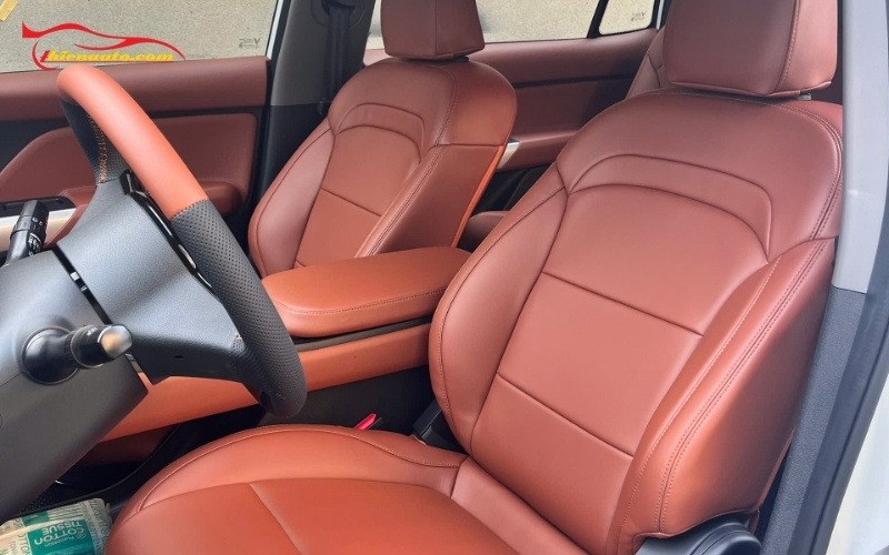 Khuyến mãi tháng 6: Combo đổi màu nội thất da Nappa Vinfast Limo Green chỉ 7.500.000đ