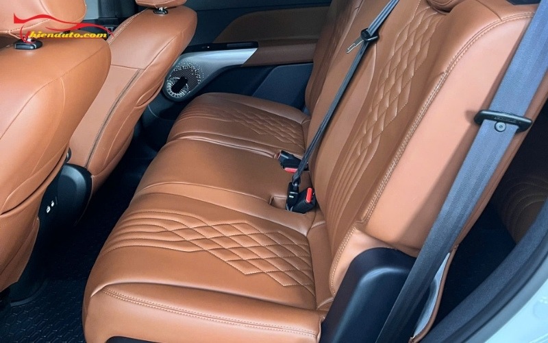 Combo gói độ Vinfast Limo Green trắng: Bọc ghế da nappa