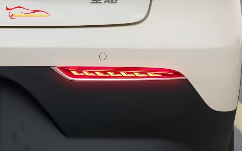 Đèn Led cản sau Geely EX2 giúp tăng thẩm mỹ ngoại thất xe
