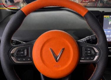 Khâu vô lăng VinFast VF MPV 7