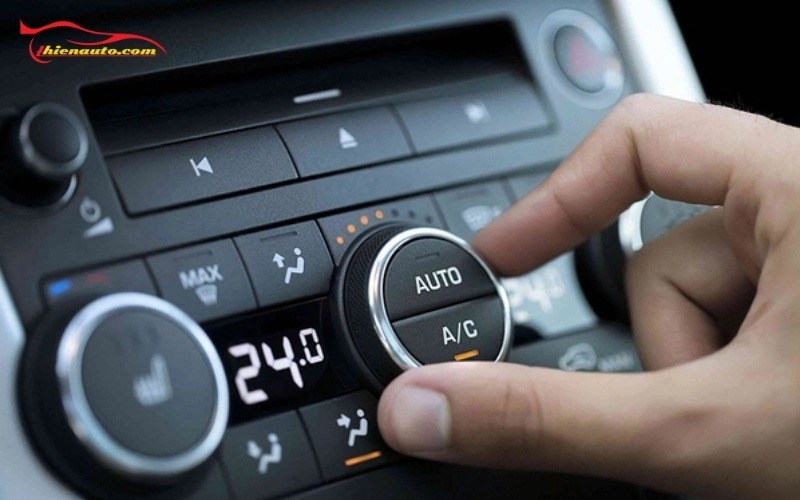 Nổ máy bật điều hòa có tốn xăng không? Câu trả lời là "có"