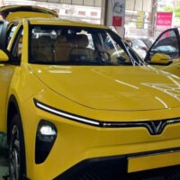 Vinfast Limo Green vàng độ full nội thất tại Thiện Auto