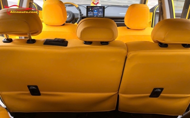 Vinfast Limo Green vàng độ full nội thất tại Thiện Auto