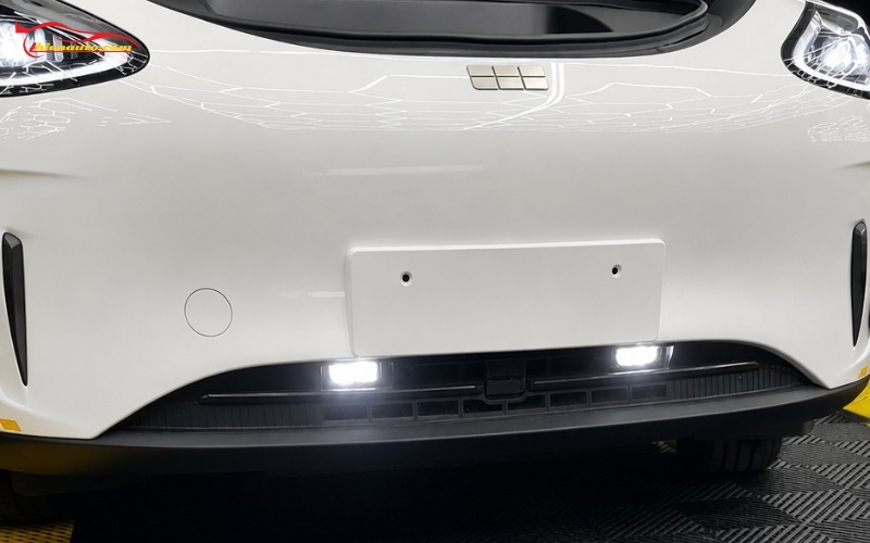 Đèn trợ sáng Geely EX2 Độ đèn trợ sáng Geely EX2 ánh sáng mạnh mẽ cải thiện tầm quan sát