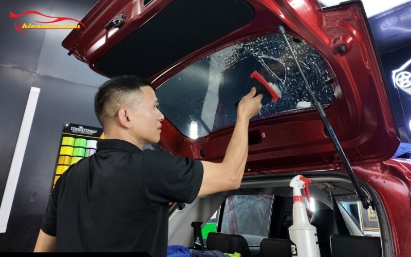 Dán phim cách nhiệt Toyota Wigo Dán phim cách nhiệt Toyota Wigo bảo vệ nội thất xe