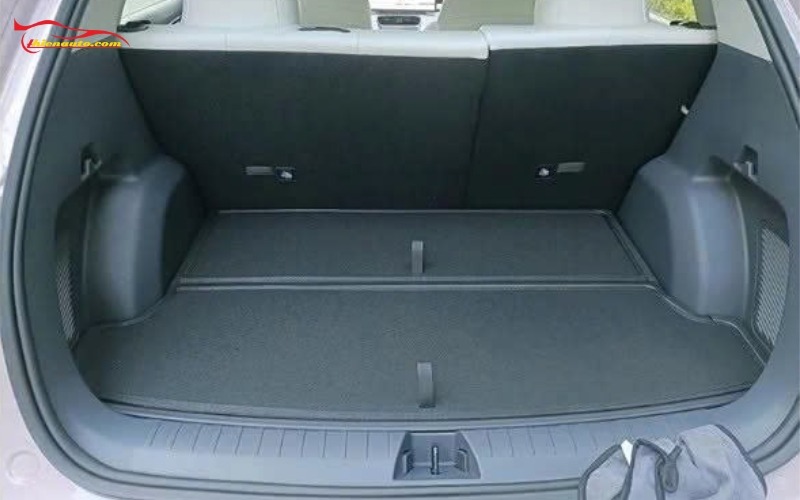 Phụ kiện nội thất Geely EX2: Thảm lót cốp sau 