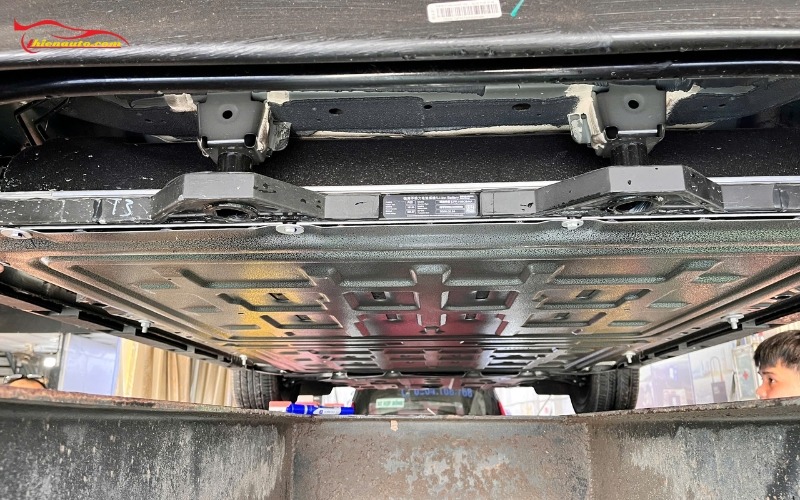 Tấm bảo vệ pin BYD Dolphin thiết kế 3D vừa khít khung gầm zin xe