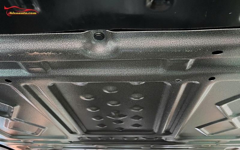 Tấm ốp bảo vệ pin Herio Green cấu tạo gồm 1 lớp nhôm và 1 lớp tôn cao cấp