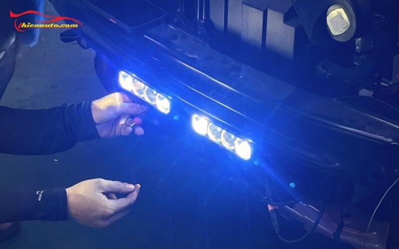 Lắp đèn trợ sáng Vinfast VF5 Lắp đèn trợ sáng Vinfast VF5 chính hãng tại Thiện Auto