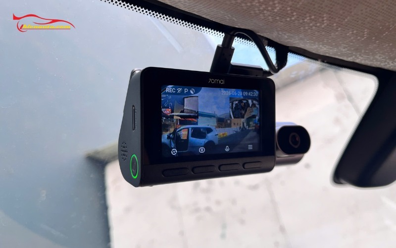 VinFast Limo Green lắp camera hành trình 70Mai T800-41 + Kit UP04 Hình ảnh VinFast Limo Green lắp camera hành trình 70Mai T800-41 + Kit UP04 tại Thiện Auto
