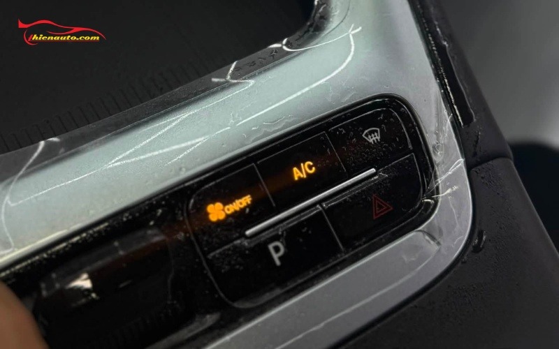 Dán PPF Geely EX5 Dán PPF Geely EX5 yêu cầu kỹ thuật chuyên nghiệp