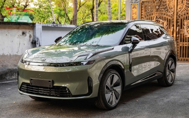 Dán PPF Lynk & Co 08 Hình ảnh thực tế dán PPF Lynk & Co 08 tại Thiện Auto