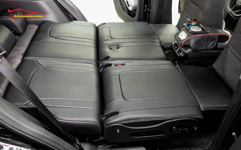 Độ ngả ghế Vinfast Limo Green Độ ngả ghế Limo Green băng 2 thành giường