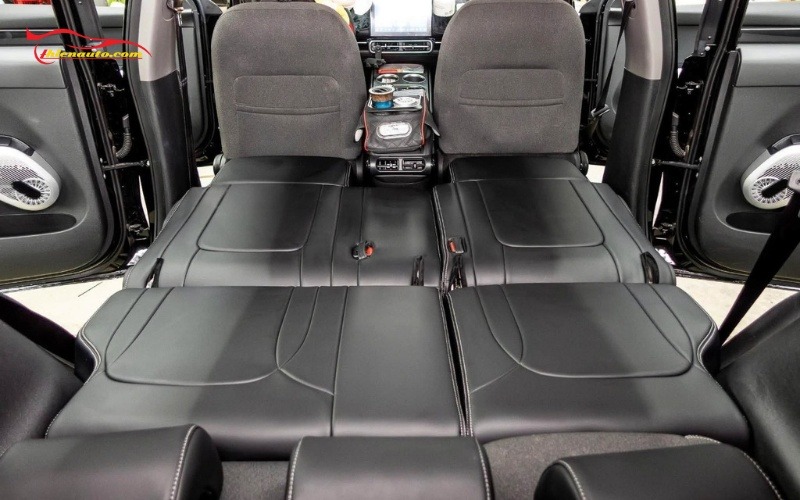 Độ ngả ghế Vinfast Limo Green Độ ngả ghế Vinfast Limo Green thành giường tiện lợi