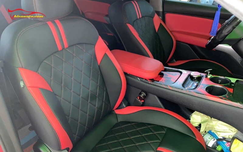 Tổng hợp 50+ mẫu bọc ghế da Vinfast Limo Green Đẹp hot nhất 2026 Mẫu bọc ghế da VinFast Limo Green phối màu đen - đỏ hot tại Thiện Auto