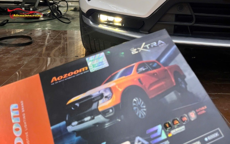 Vinfast VF8 Eco lắp Aozoom EX3 tăng chiếu sáng ban đêm Vinfast VF8 Eco lắp Aozoom EX3 tăng chiếu sáng ban đêm