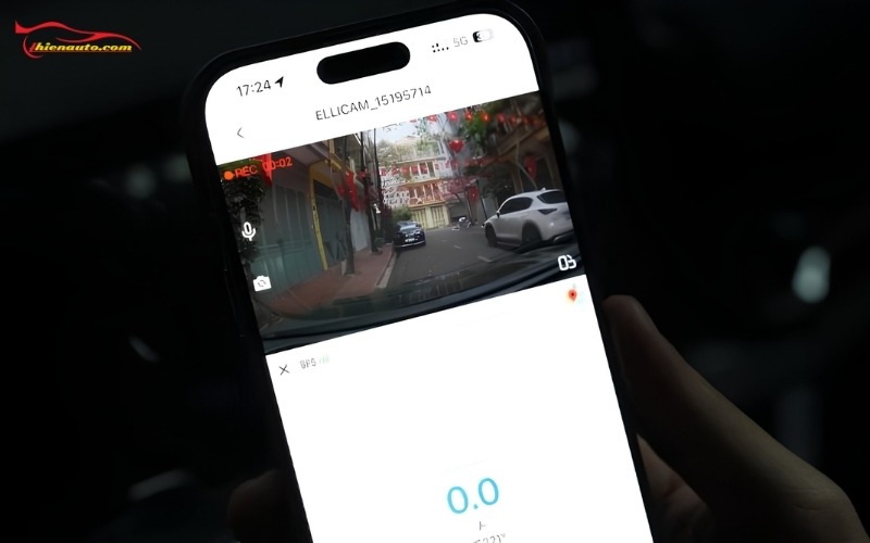 Camera hành trình Elliview A770 ICAR kết nối xem video trên điện thoại nhanh chóng